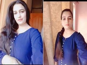 A hot girl flaunts her naked body on video call