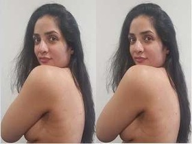 HPI's sexy girl masturbates with a dildo