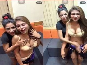 Indian babe in sexy lingerie