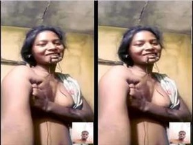 Cute Indian girl reveals her breasts and vagina on video call