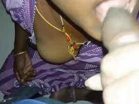 Amateur Tamil bhabhi gives a hot blowjob to her partner