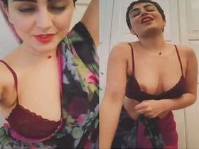 Desi girl flaunts her breasts in dance video