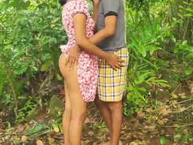 Curvy Indian girl has outdoor sex with a man
