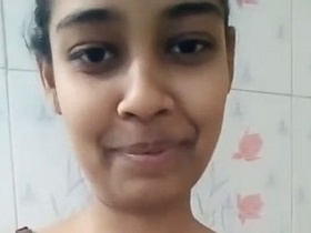 Desi man unhooks bra for solo selfies