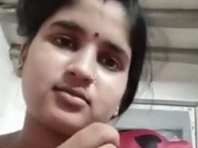A shy Chhindwara wife bares her breasts for the camera