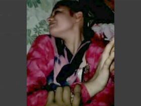 Indian girlfriend strips down for her lover