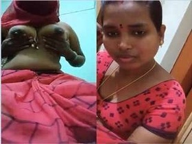 Telugu bhabhi's first appearance on the internet, flaunting her breasts and genitals