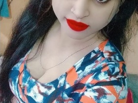 Adorable Indian wife in steamy video