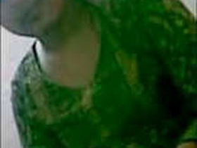 Indian girl gives a blowjob while masturbating