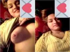 Indian girl flaunts her boobs and pussy on video call