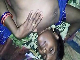 Desi auntie lubes up her pussy for some self-pleasure