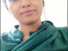 Indian girl flaunts her big boobs and pussy