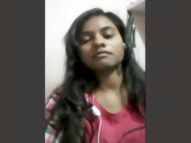 Hot Indian girl performs on video call