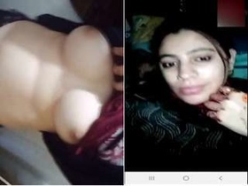 Exclusive video of Pakistani wife flaunting her breasts