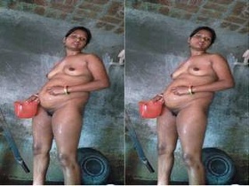 Village Bhabhi's bathing ritual