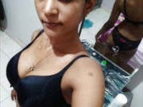 Tamil girl's secret hotel sex in unseen video