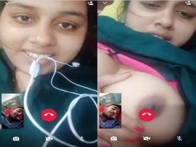 Exclusive video of a Desi girl flaunting her boobs during a video call