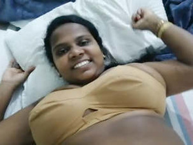 Desi bhabhi gives blowjob and gets fucked in 5 clips