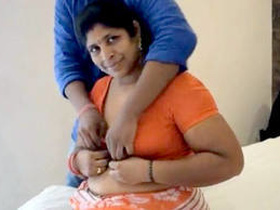 Get intimate with a hot mommy in a hotel room