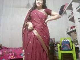 Demanded Desi Girl's Hottest 6 Videos Part 1