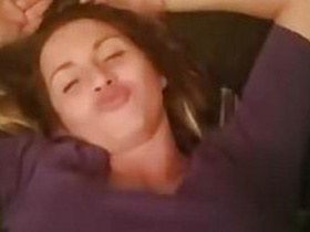 Indian Bhabi's Utak Baitak: A Sexy Video