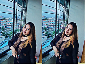 Indian amateur TikTok babe reveals her assets in exclusive video