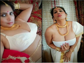 Desi aunty flaunts her big boobs and gets fucked