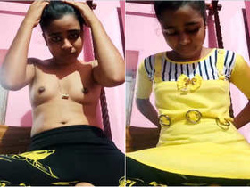 Exclusive video of Indian girl teasing with her breasts