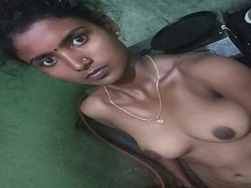 Tamil village girl's nude selfies with sexy pussies and boobs