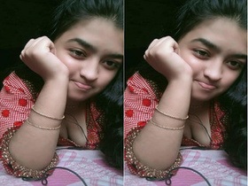 Amateur Indian girl reveals her body in Bangla video