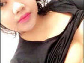 Cute Indian girl shows off her big boobs in steamy video