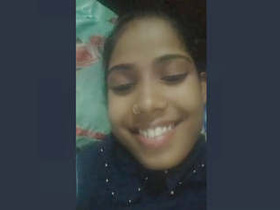 Adorable Indian girl flaunts her ample bosom