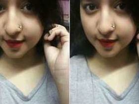 Desi beauty films herself pleasuring herself in XXX close-up