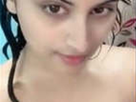 Gunjan Arora flaunts her breasts and pussy in explicit video