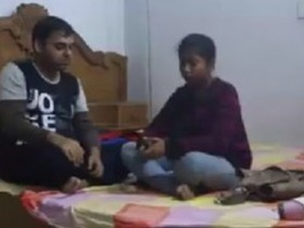 Indian auntie pleasures her virgin niece