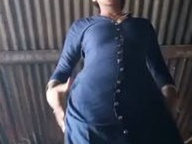 Small-town girl with a tight figure gets naughty