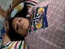 Desi housewife gives titty fuck and oral pleasure to young boy