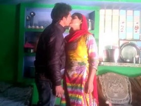 Devar bhabhi's quick and steamy encounter in the kitchen