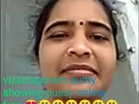 Bhabi from Telugu shows her pussy to her husband's friend