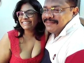 Desi aunty's big boobs and love for camming