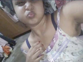 Cute desi girl flaunts her small boobs and gets naughty on camera