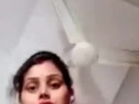Indian desi mom teaches online lover how to appreciate her masturbation in XXX video