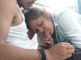 Chubby Desi girl sucks like a pro