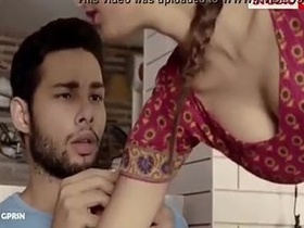 Indian pornstar Ragini's MMS showcases her stunning body