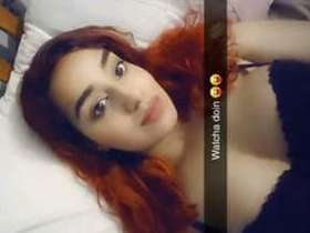 Excited NRI Pakistani girl in hot video