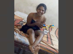 Desi girl gives a blowjob and gets fucked in these hot videos