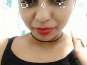 Indian girl in nude video call showing off her body
