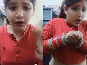 Chubby girl with a big, open navel gets naughty