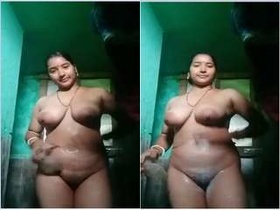 Exclusive video of Indian boudi bathing and talking in Bangla