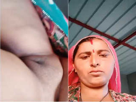 Exclusive Indian porn video featuring a horny bhabhi showing her boobs and pussy